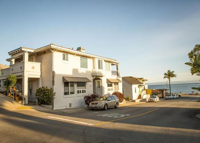 90 San Luis Street Unit D